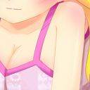 �~�L
